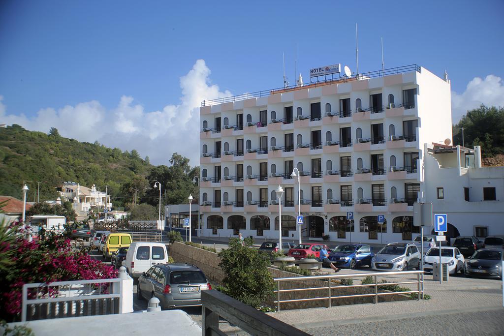 Hotel Residencial Salema Extérieur photo