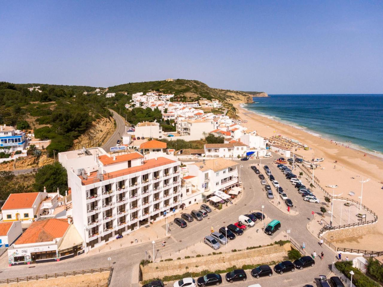 Hotel Residencial Salema Extérieur photo